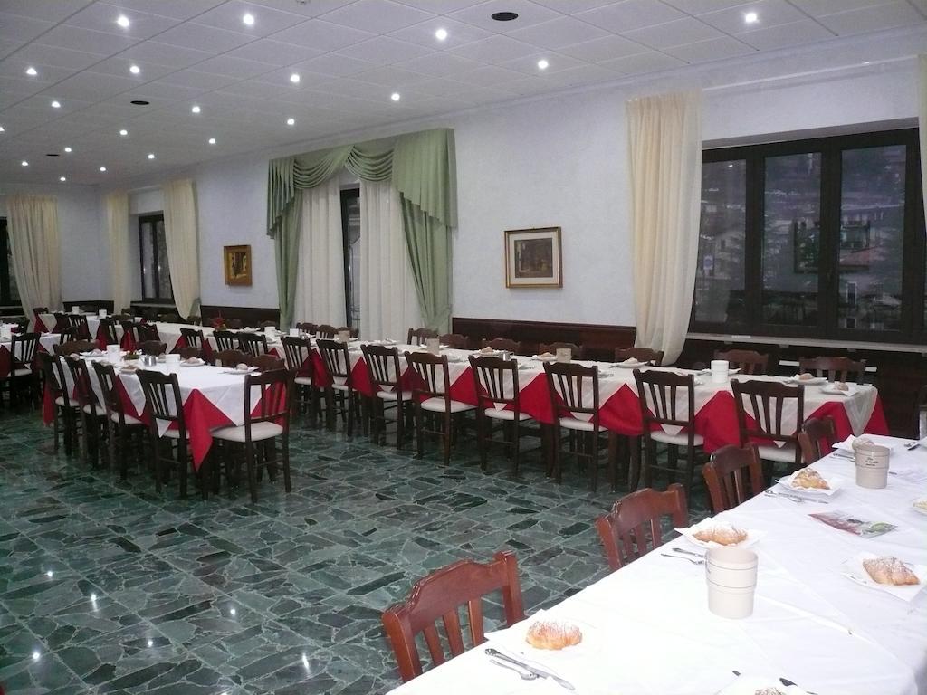 Albergo Belvedere Scanno Buitenkant foto